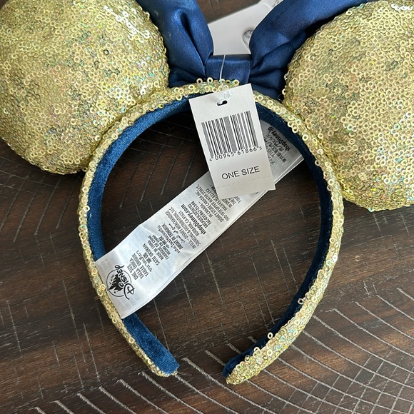 Authentic Disney Parks headband - Picture 4 of 4
